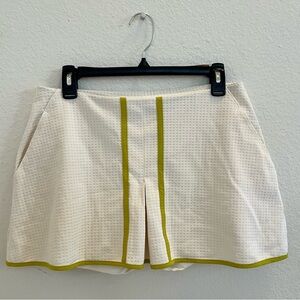 White‎ Textured Tennis Skort Green Trim Athleisure Clean Girl Style
